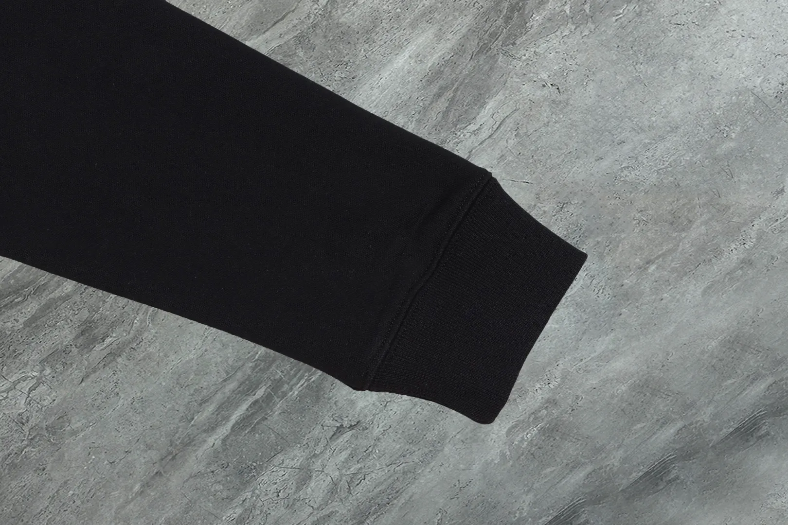 〖 𝐌𝐎𝐍𝐂𝐋𝐄𝐑~ 〗 440g ， 😎 ， ， Factory 2026 T ， ， Premium LOGO， Same Style ：Black White Size：S M L XL 2XL